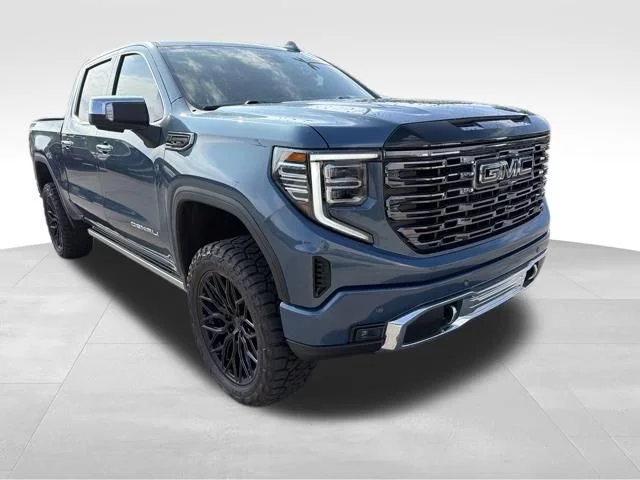 Used 2025 Blue GMC Denali Ultimate image 2