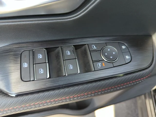 Used 2025 Black Nissan SR image 30