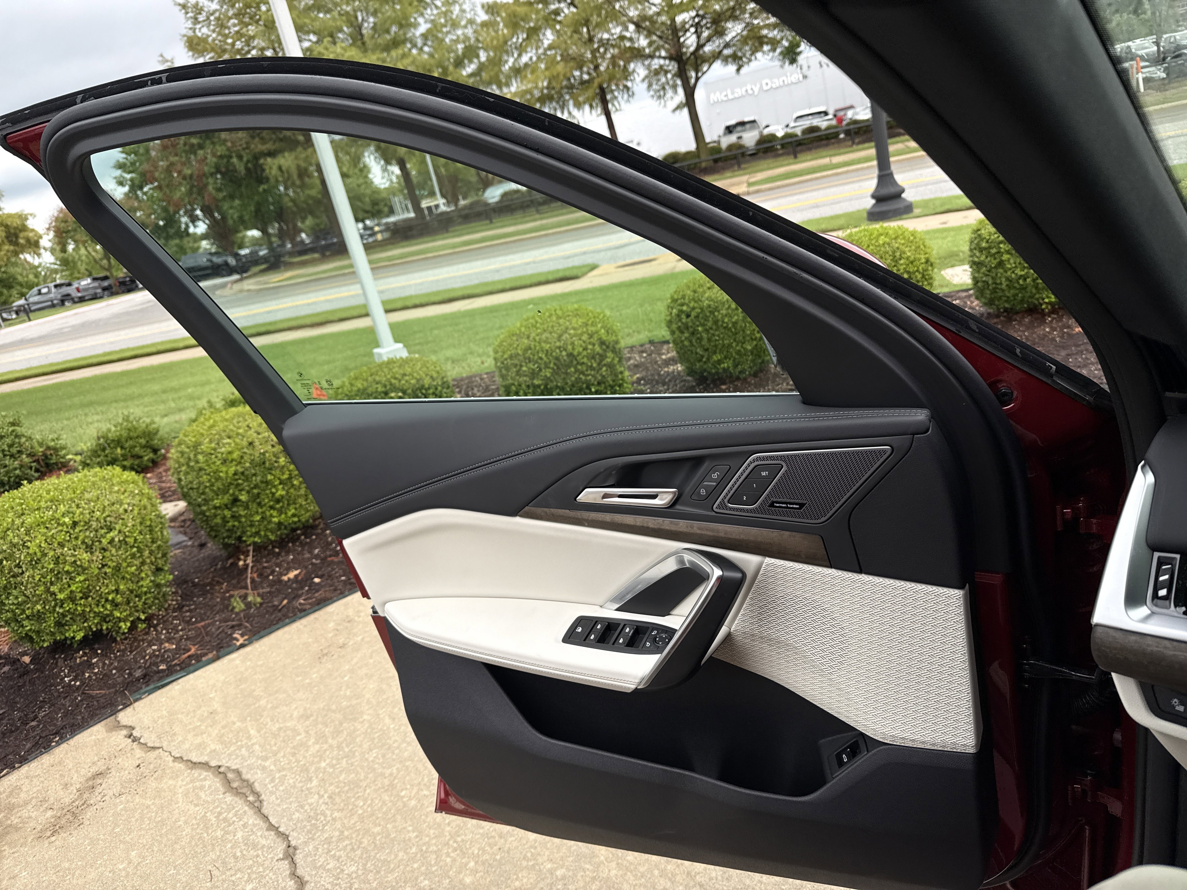 2026 BMW X1 28i - Photo 18