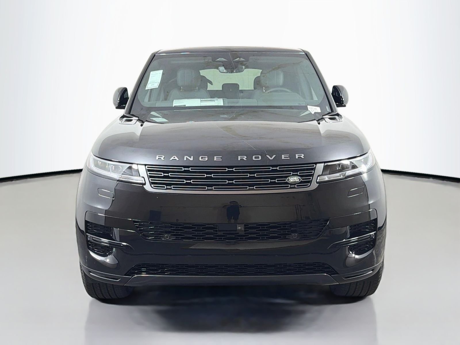 New 2026 Santorini Black LAND ROVER SE image 8