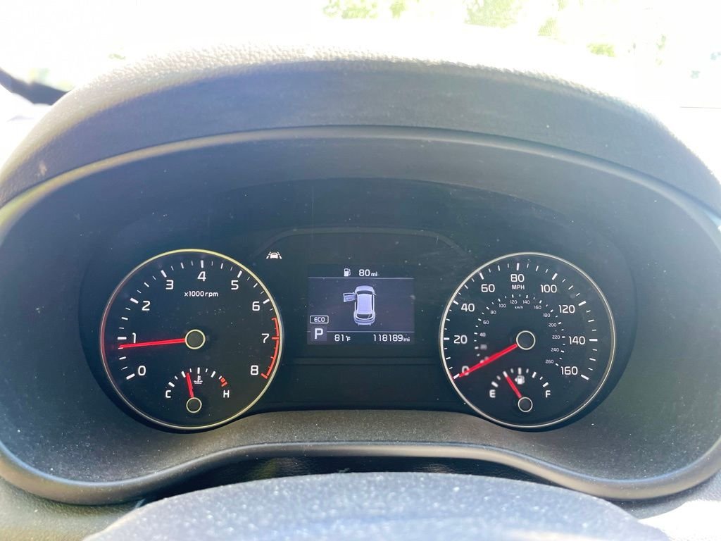 Used 2022 Black Cherry Pearl Kia EX image 13