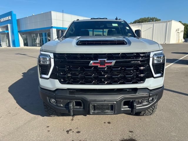 Used 2024 Slate Gray Metallic Chevrolet ZR2 image 4