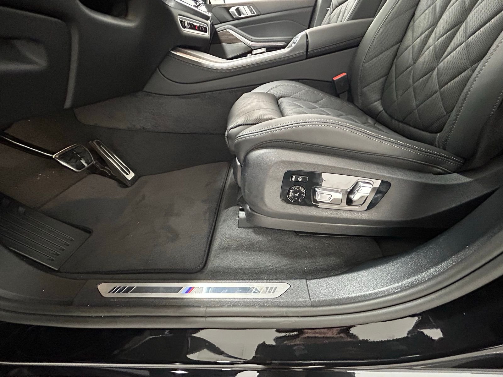 2026 BMW X5 40i - Photo 30