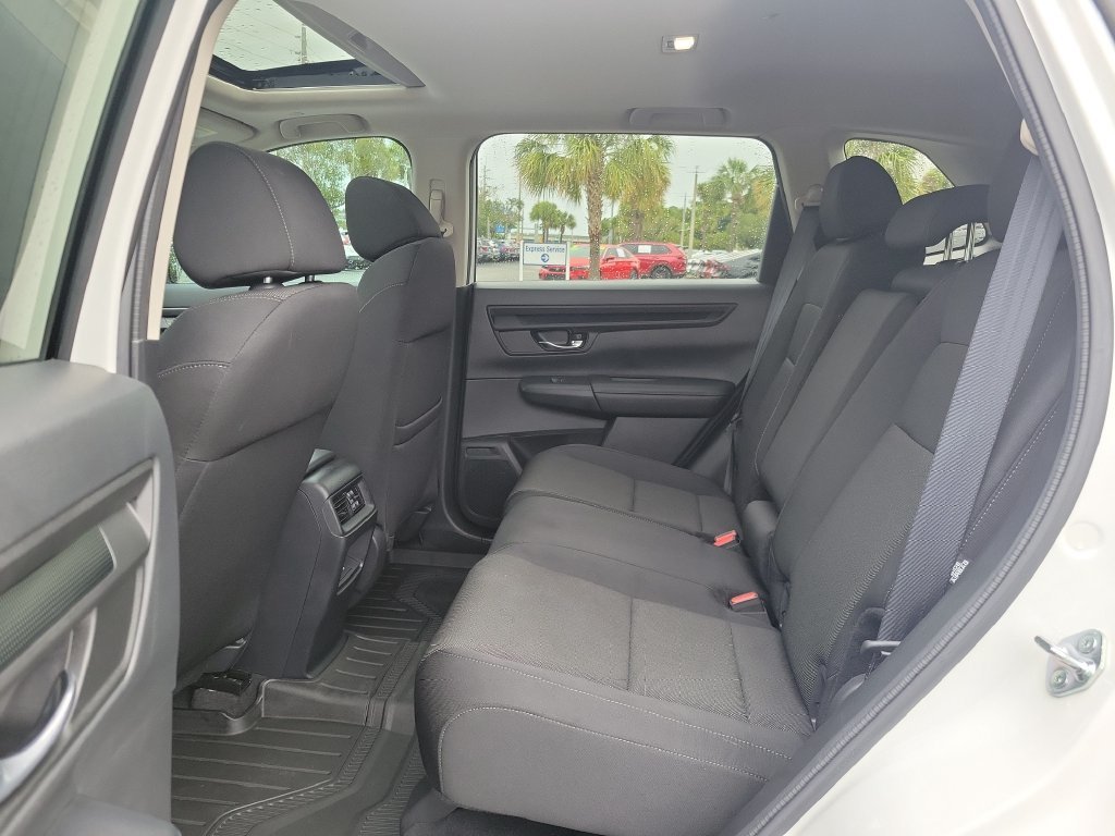 2025 Honda CR-V EX - Photo 14