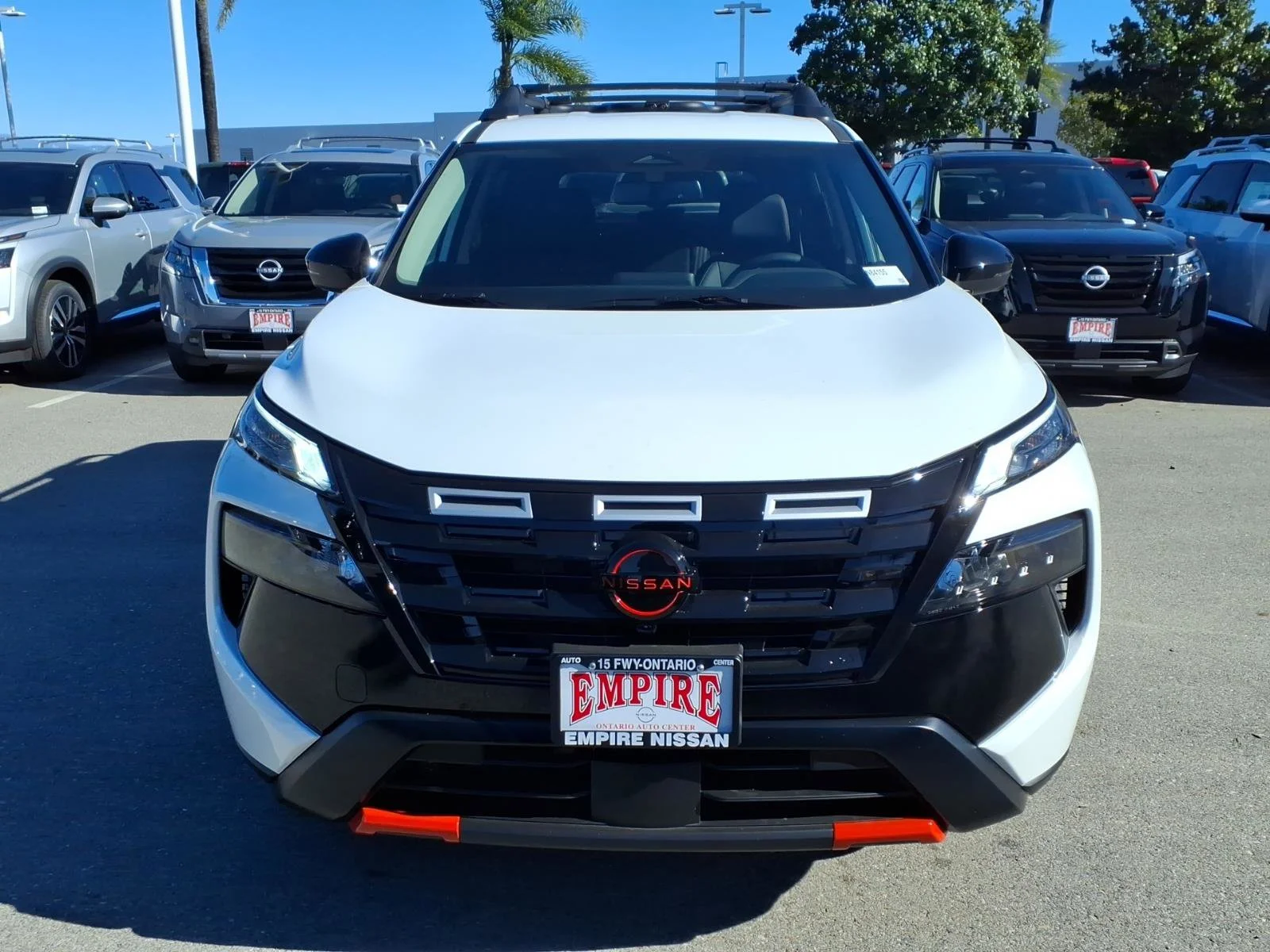 New 2026 Everest White Pearl TriCoat Nissan Rock Creek® image 2