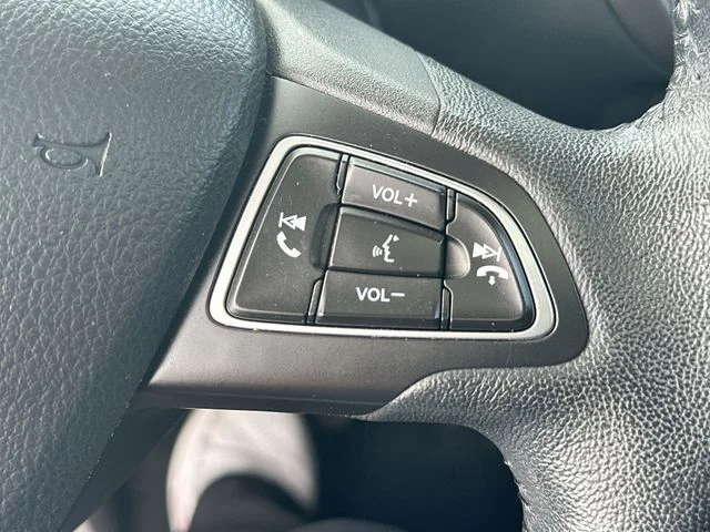 Used 2019 Black Ford SE image 41