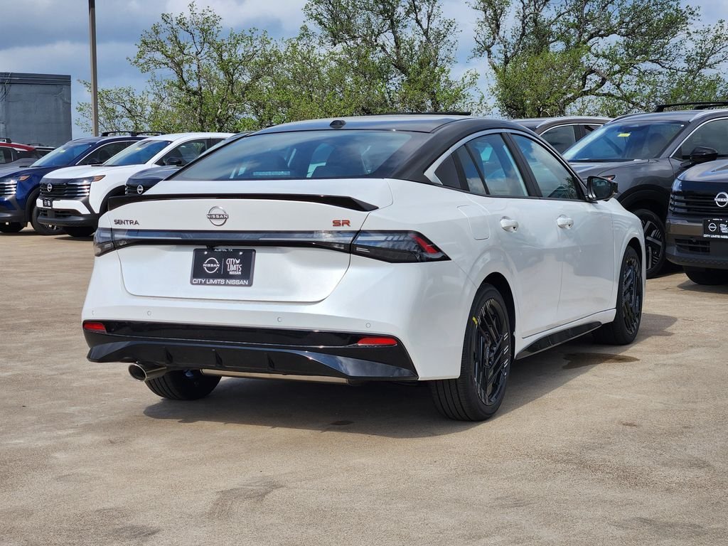 New 2026 Aspen White TriCoat / Super Black Two-tone Nissan SR image 7