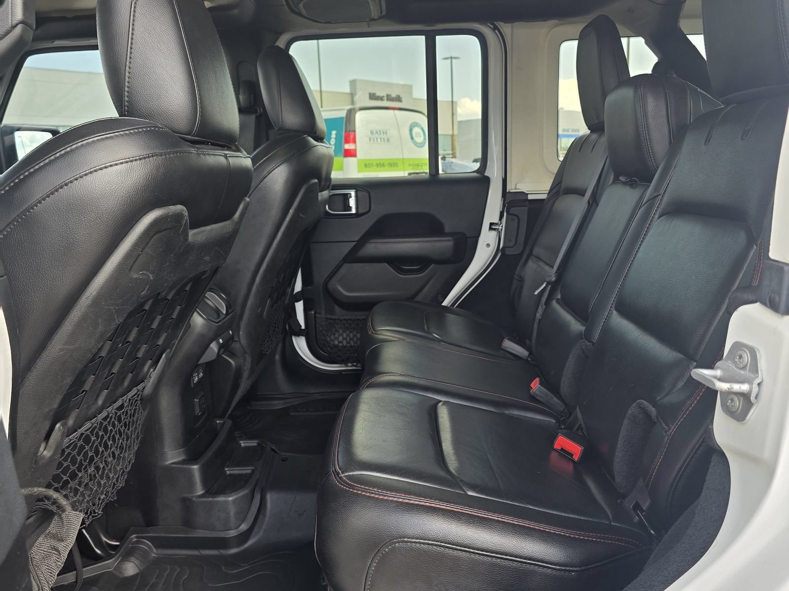 Used 2019 White Jeep Rubicon 4x4 image 24