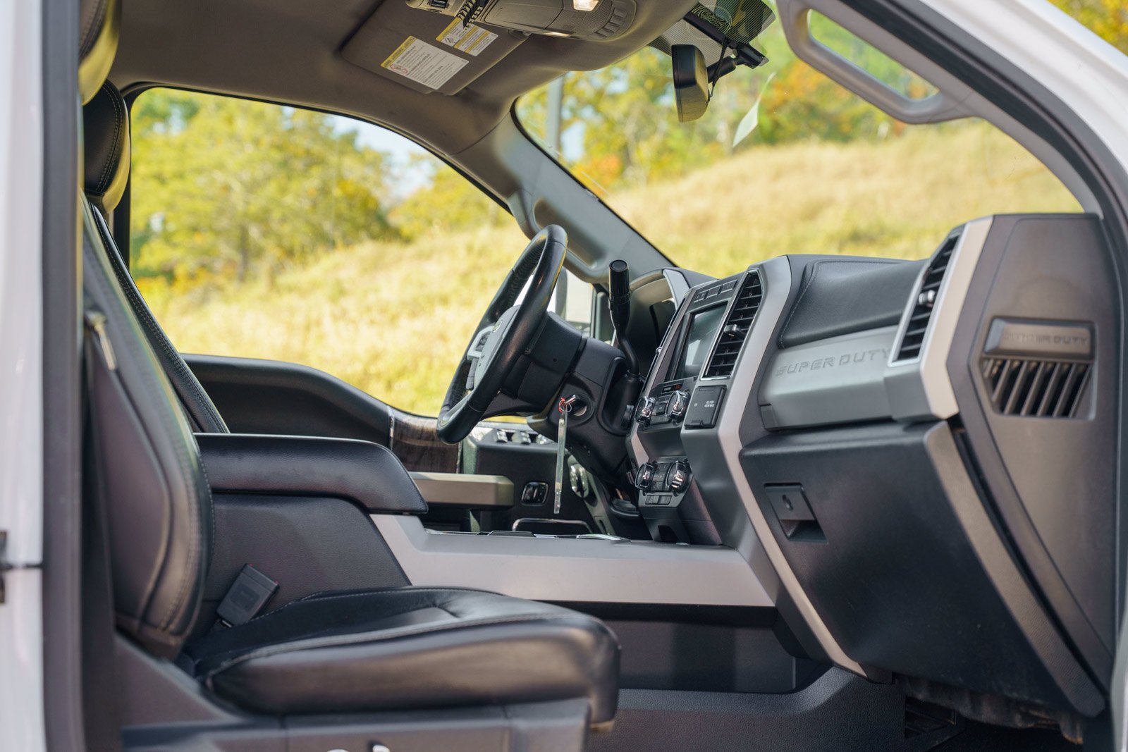 Certified Used 2019 White Ford Lariat image 19