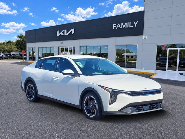 2026 Kia K4 EX