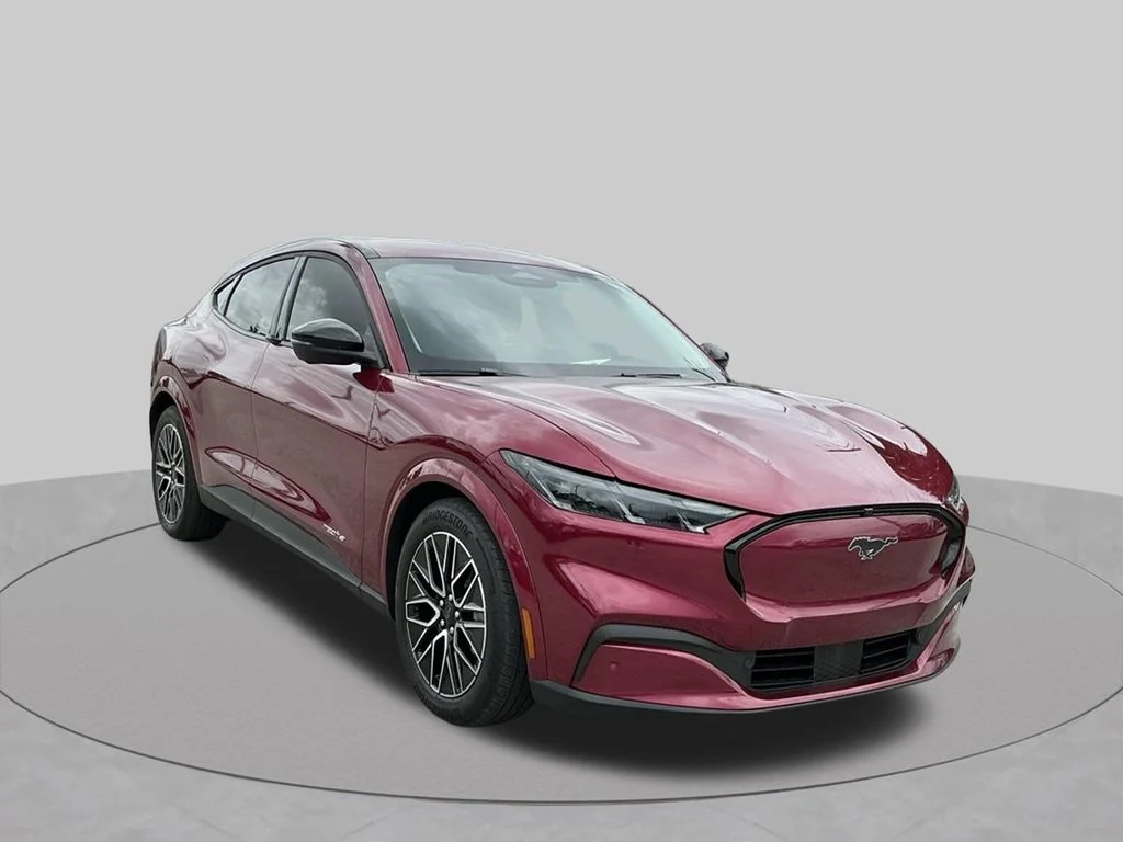 Used 2025 Red Ford Premium image 21