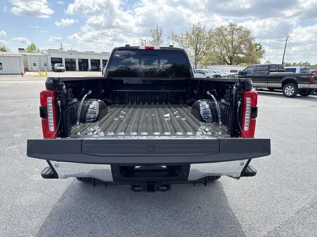 New 2026 Agate Black Metallic Ford F-350® Lariat® image 35