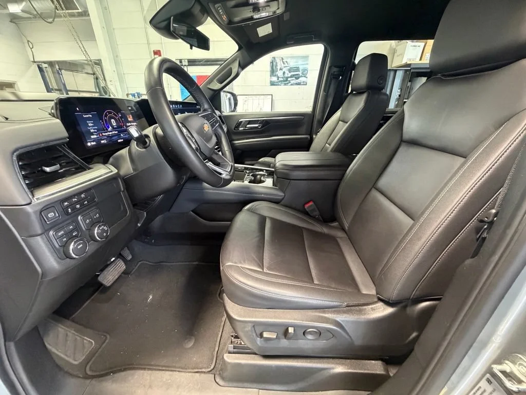 Used 2025 Sterling Gray Metallic Chevrolet LT image 16