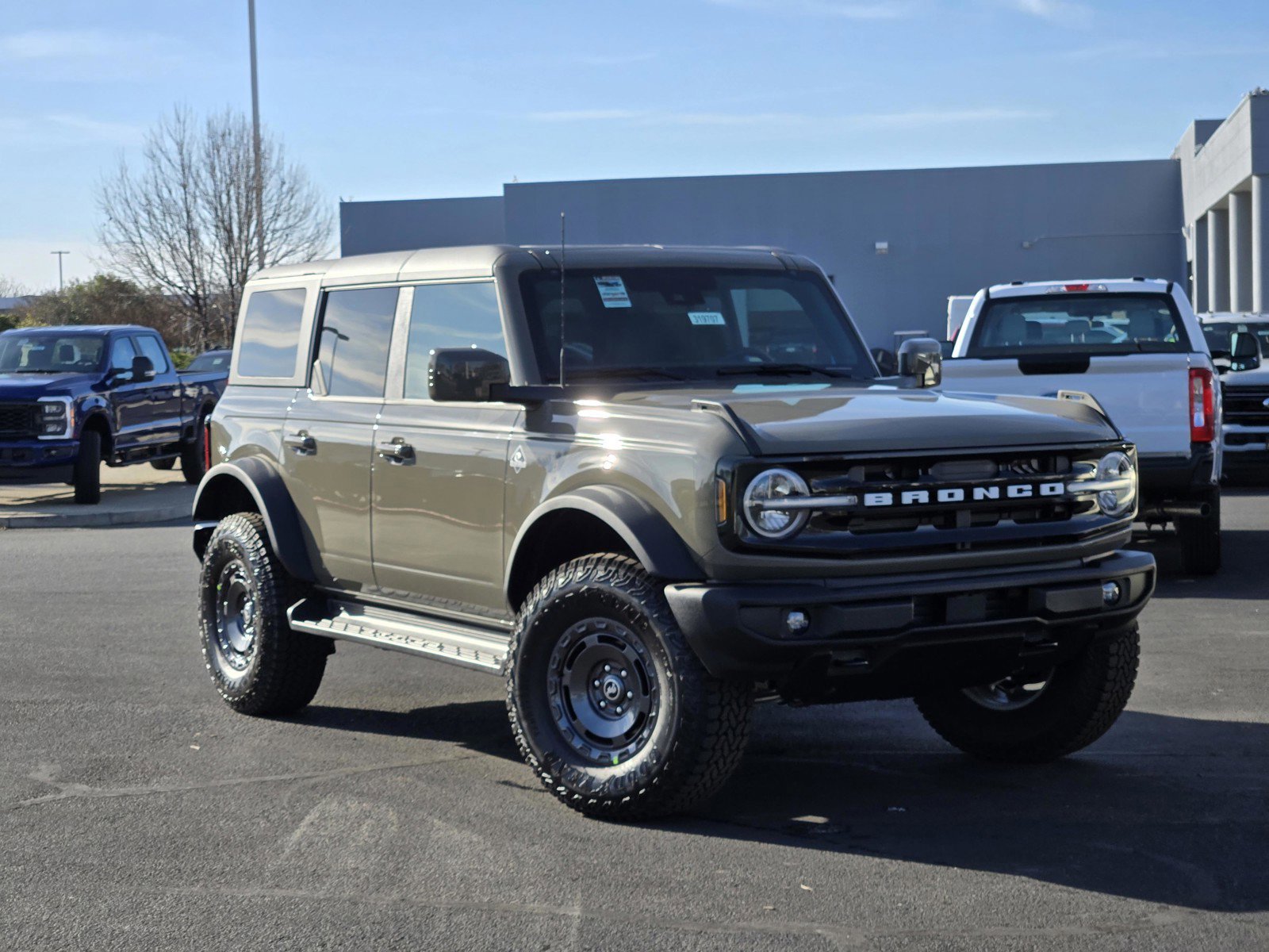 2025 Ford Bronco Outer Banks 4x4's photo