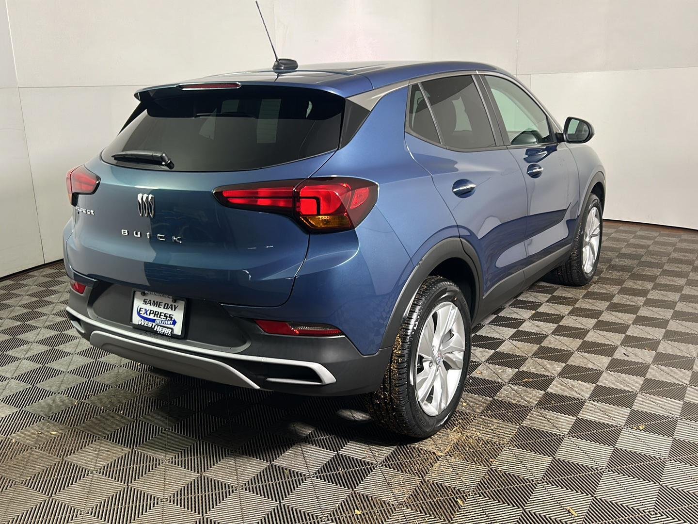 Used 2025 Ocean Blue Metallic Buick Preferred image 6
