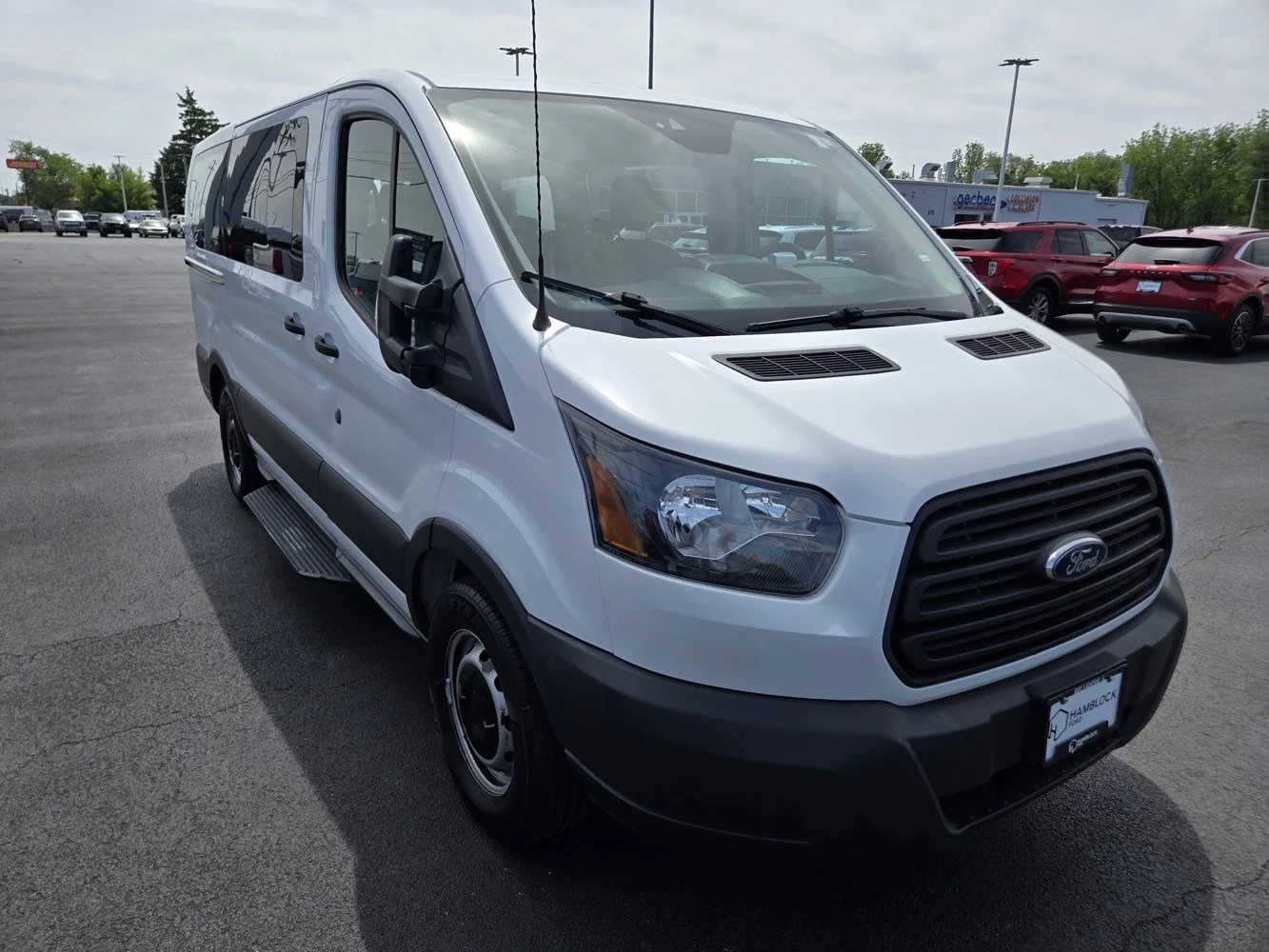 Used 2018 Oxford White Ford  image 1