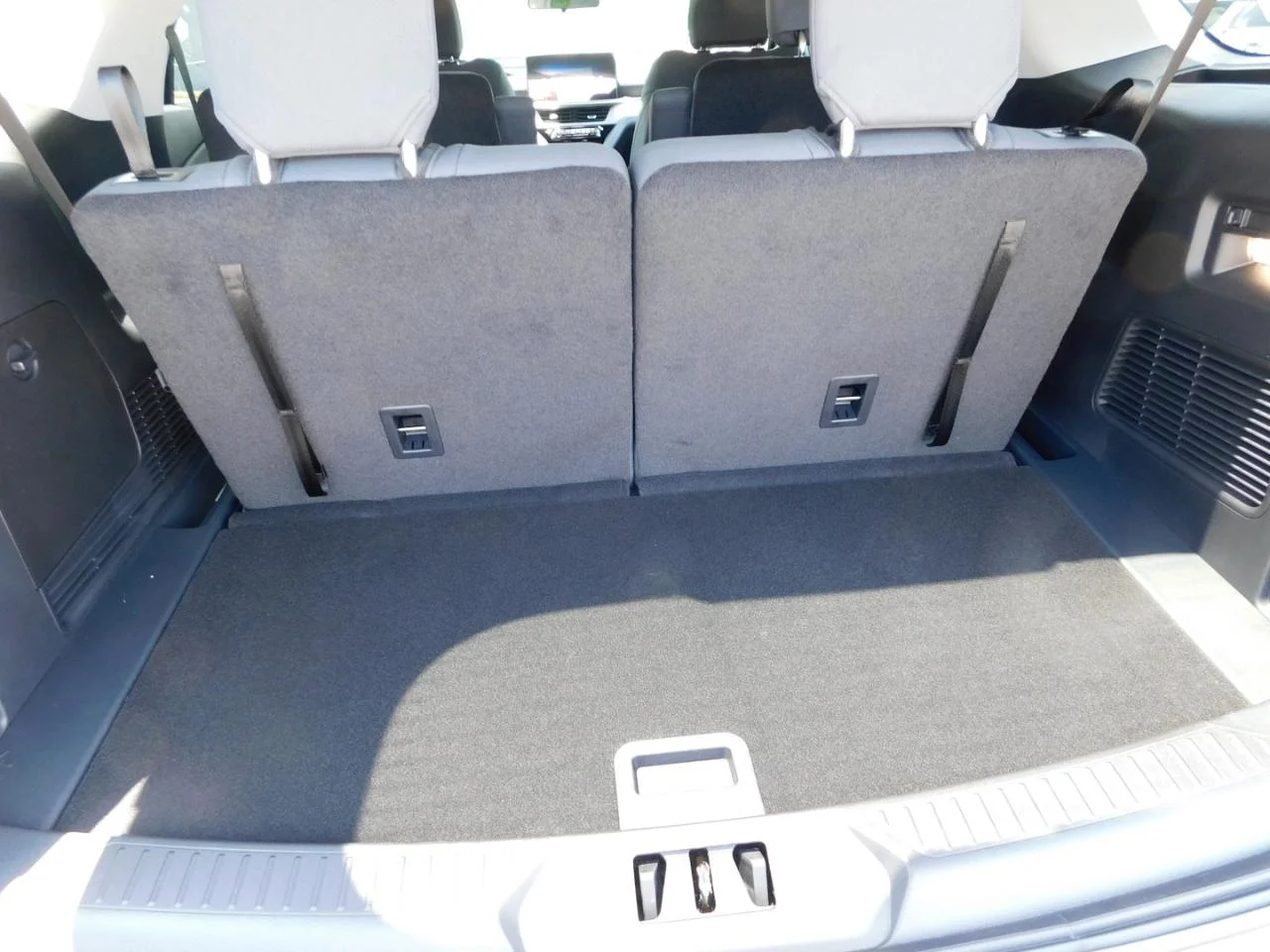 New 2026 Carbonized Gray Metallic Ford Active image 22