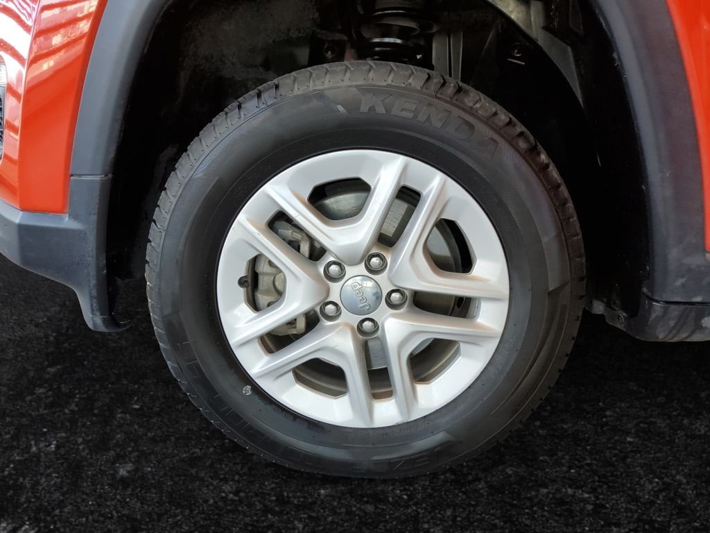 Used 2018 Orange Jeep Sport image 26