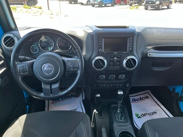 Used 2018 Blue Jeep Unlimited Rubicon image 20