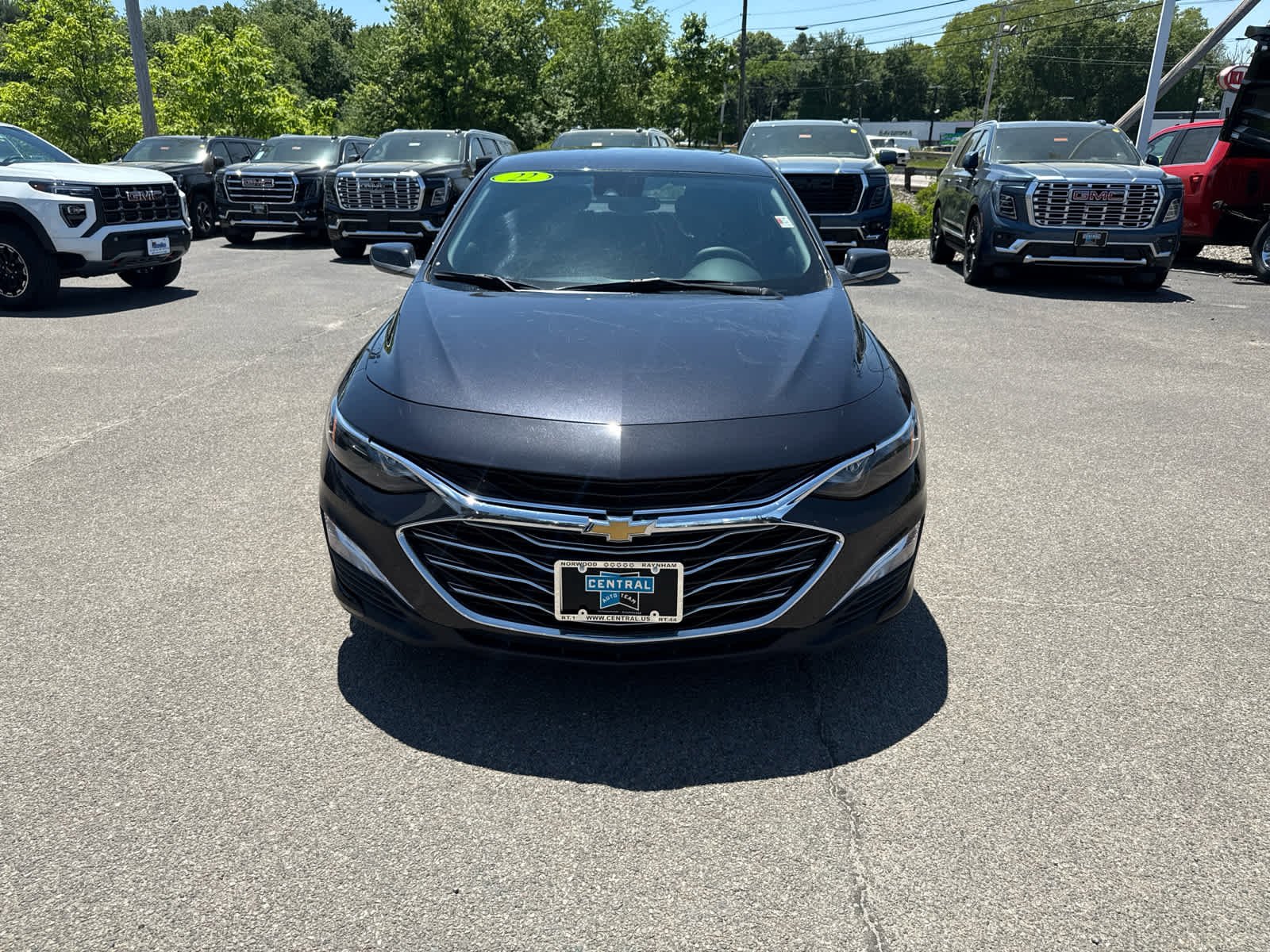 Used 2022 Dark Ash Metallic Chevrolet FL image 8