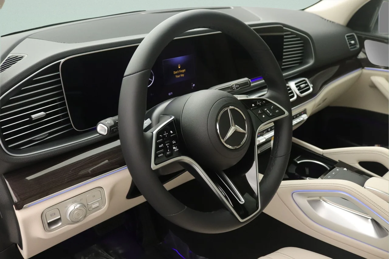 New 2026 Polar White Mercedes-Benz 350 image 4