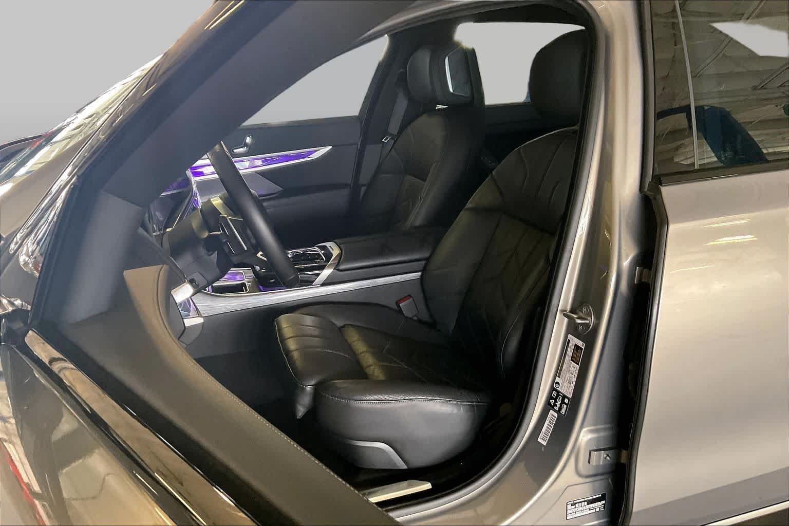 Certified Used 2024 Oxide Grey Met BMW 760i xDrive image 7