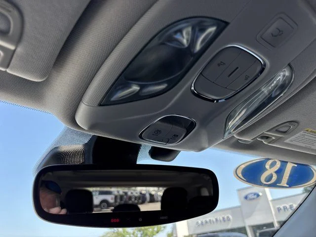 Used 2018 White Jeep Limited image 39