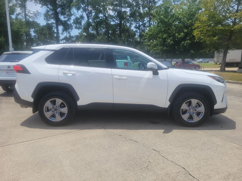 Certified Used 2022 White Toyota XLE image 7