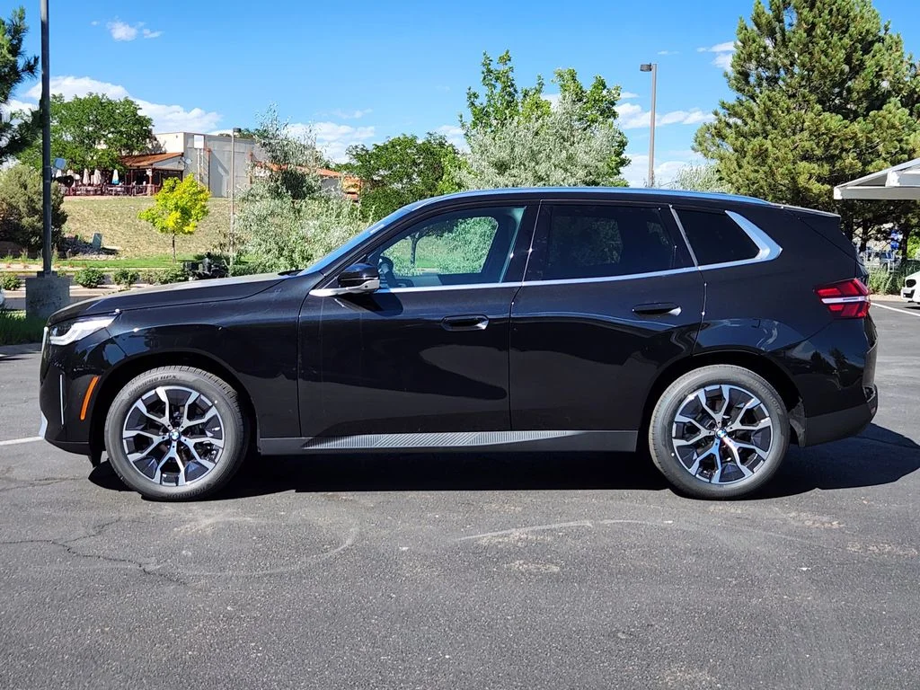 New 2026 Black Sapphire Metallic BMW 30 xDrive image 2