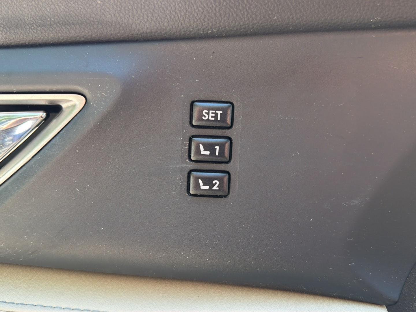 Used 2019 Abyss Blue Pearl Subaru Limited image 17