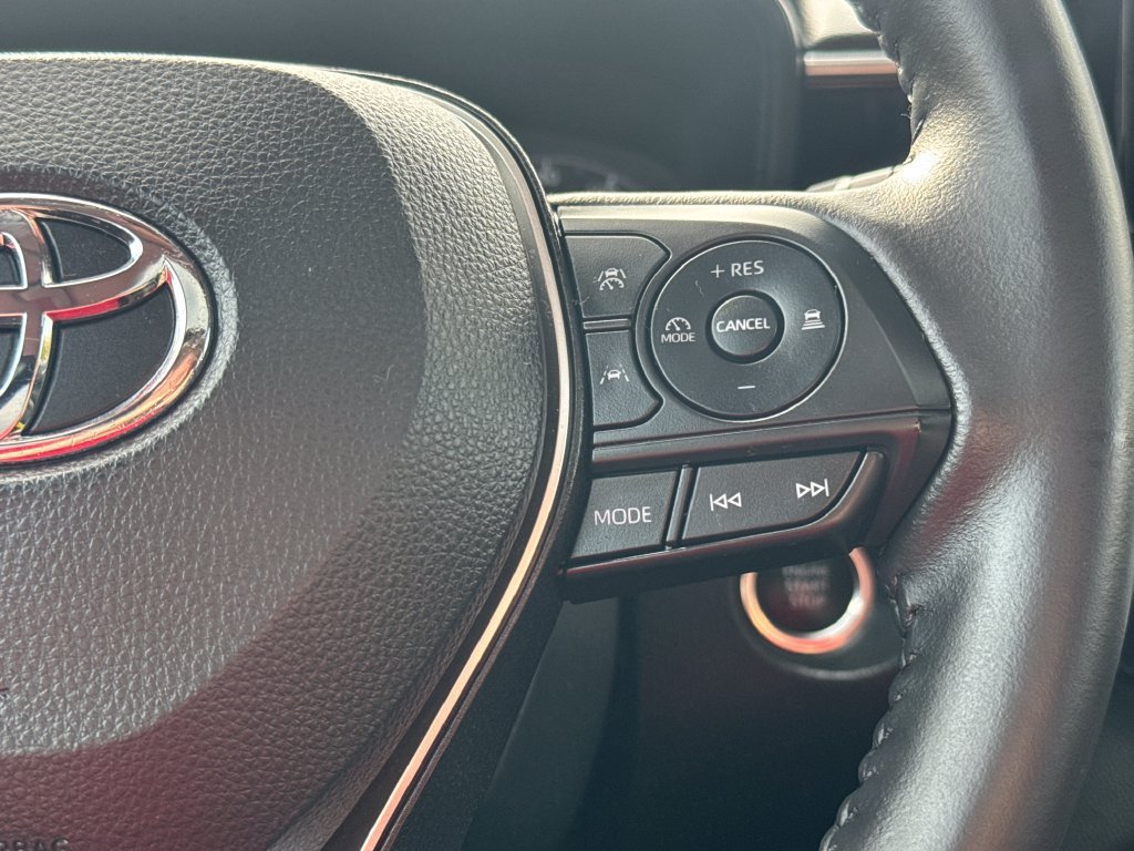 Used 2023 Silver Toyota LE image 21