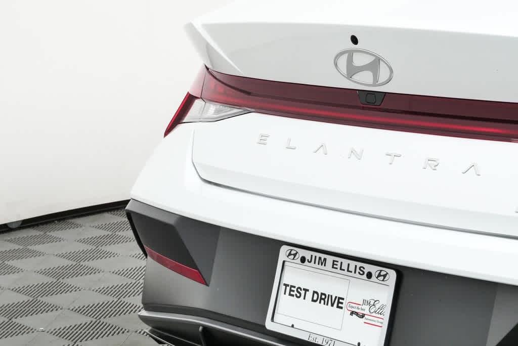 New 2026 Serenity White Hyundai Limited image 47