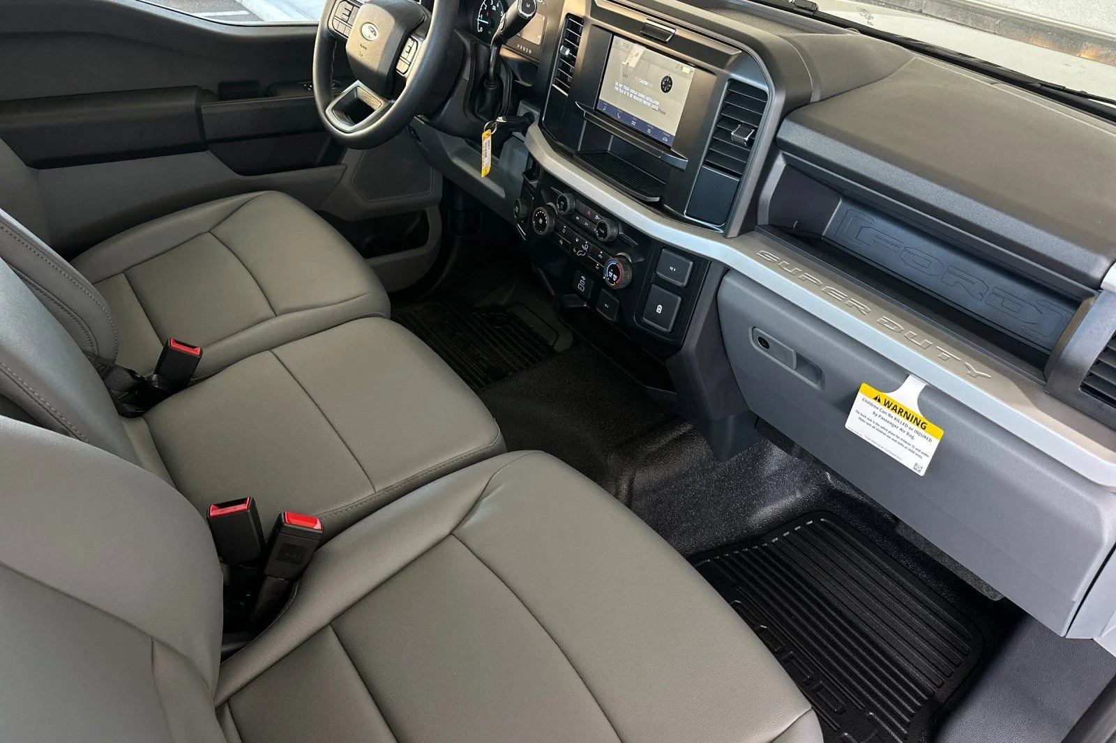 2026 Ford F-250 Super Duty XL - Photo 13