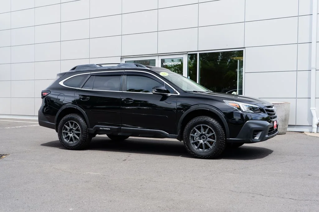 Used 2020 Black Subaru Onyx Edition XT image 27