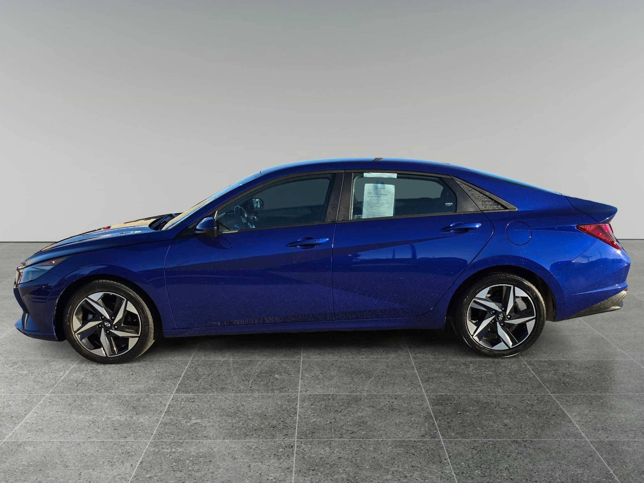 Used 2023 Intense Blue Hyundai SEL image 9