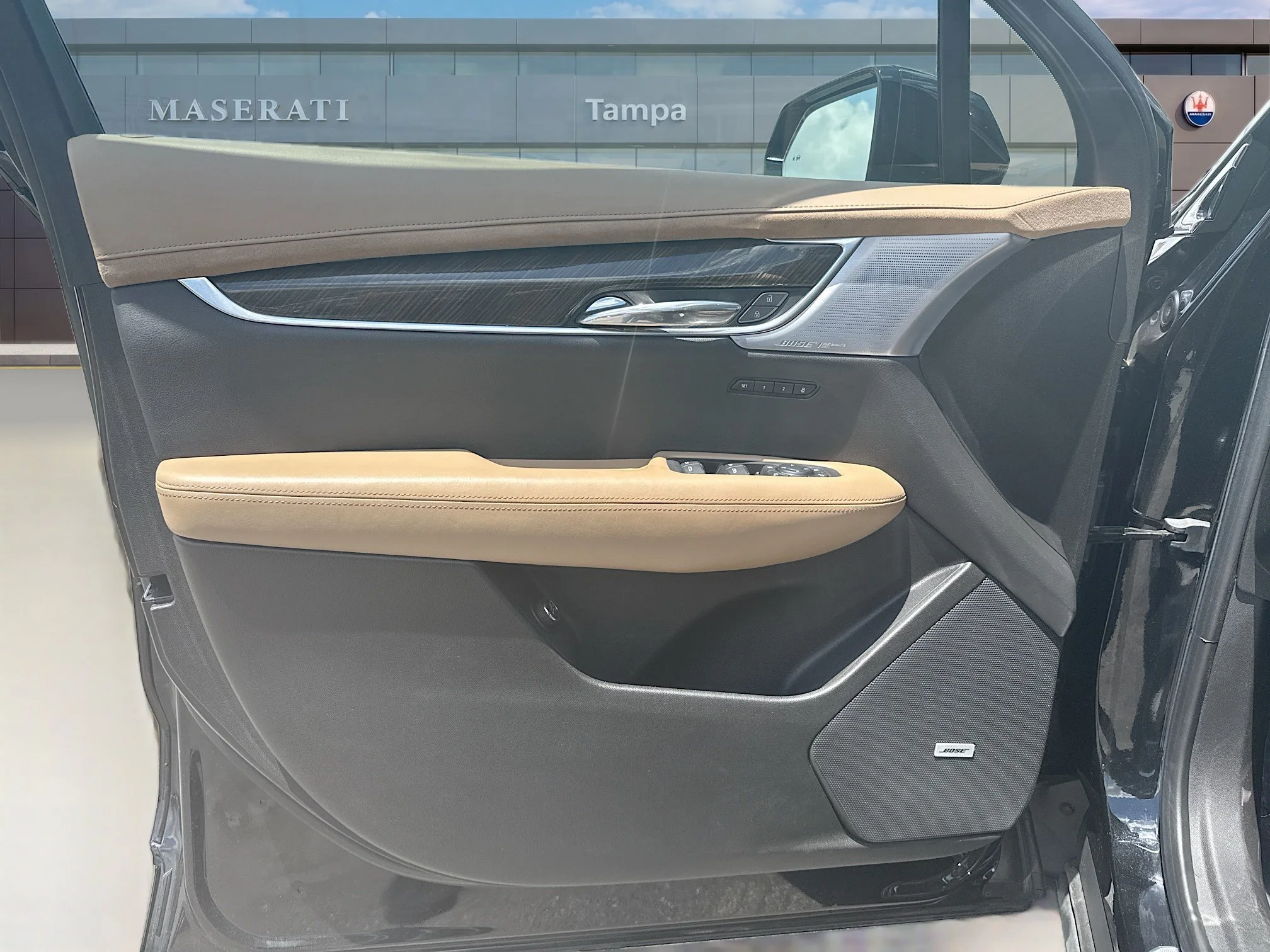 2024 Cadillac XT6 Premium Luxury - Photo 24