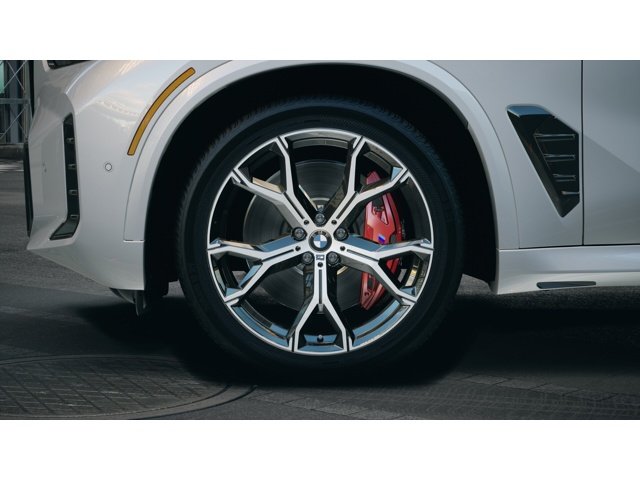 New 2026 Brooklyn Grey Metallic BMW xDrive40i image 7