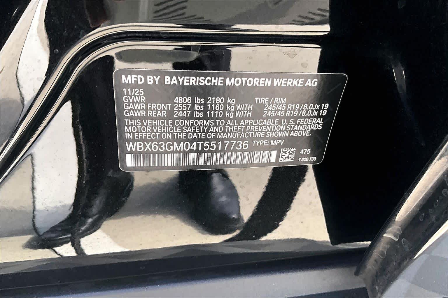 Used 2026 Black Sapphire Metallic BMW xDrive28i image 32