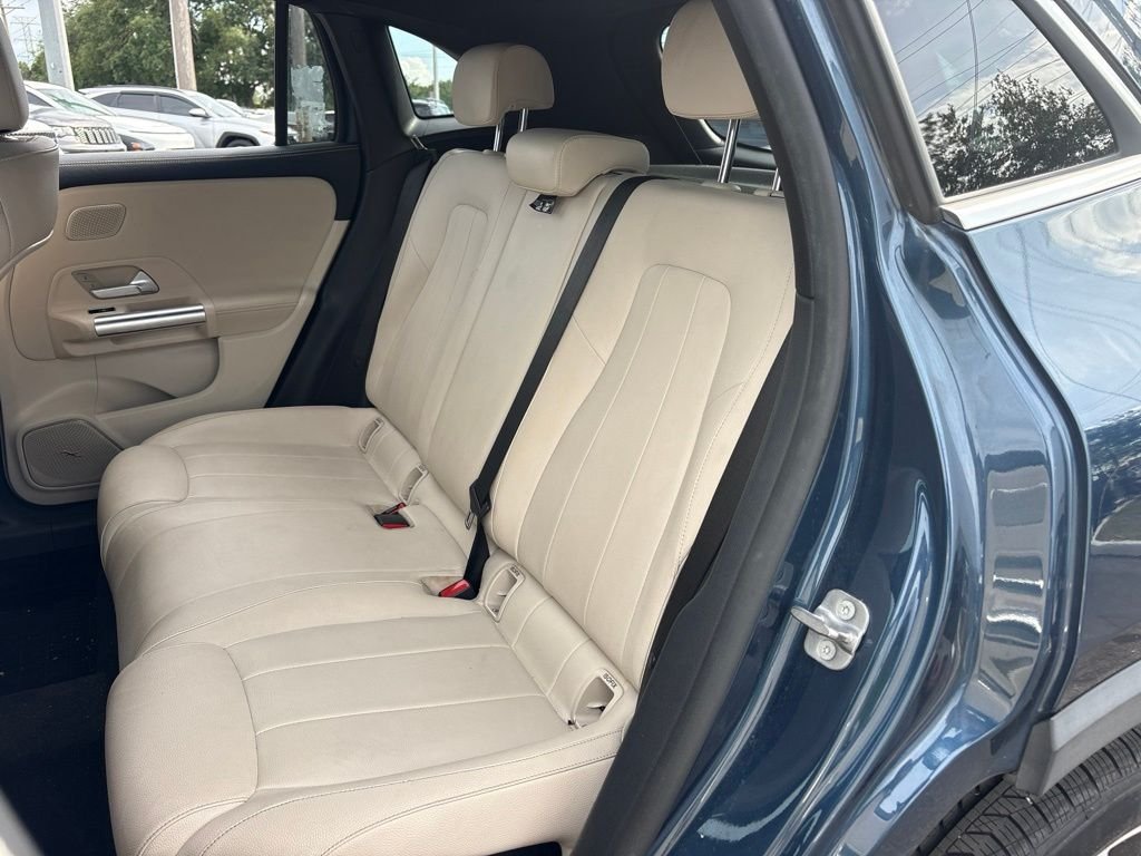 2023 Mercedes-Benz GLA Base - Photo 13