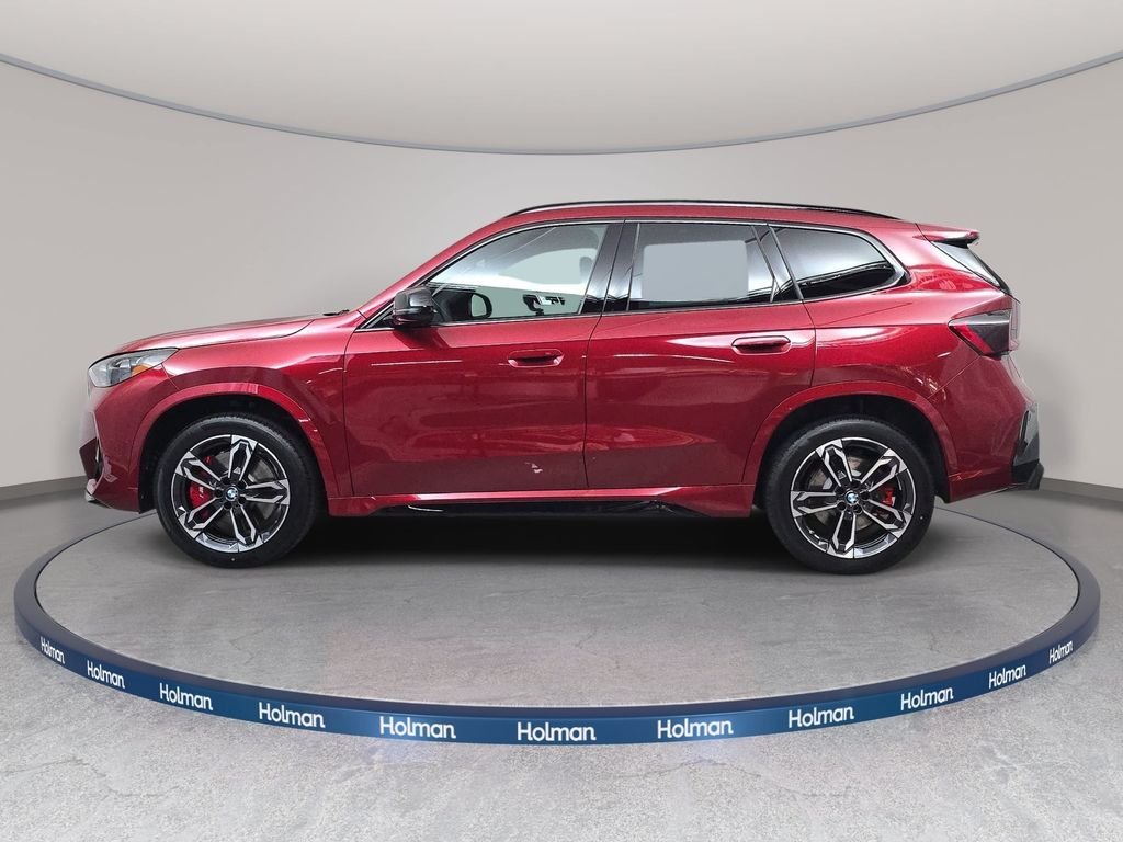 New 2026 Vegas Red Metallic BMW M35i image 8