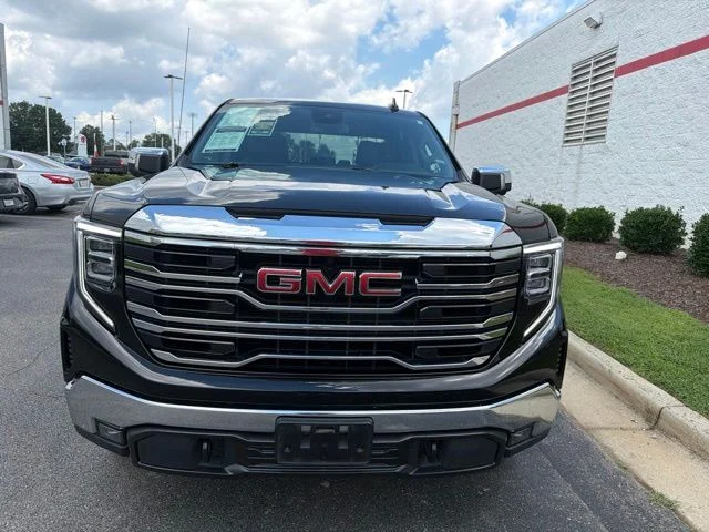 Used 2025 Black GMC SLT image 2