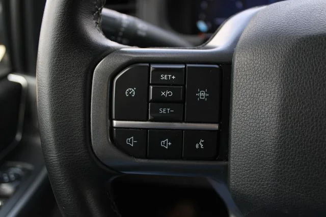Used 2024 White Ford XLT image 7