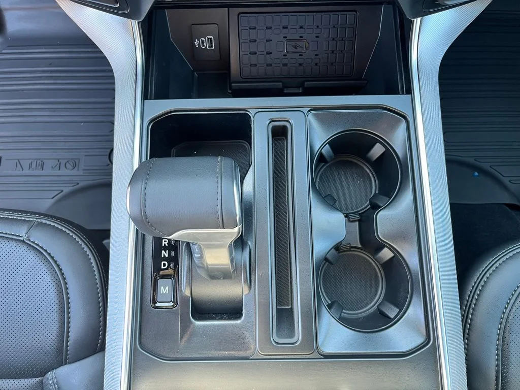 New 2026 White Ford Platinum image 20