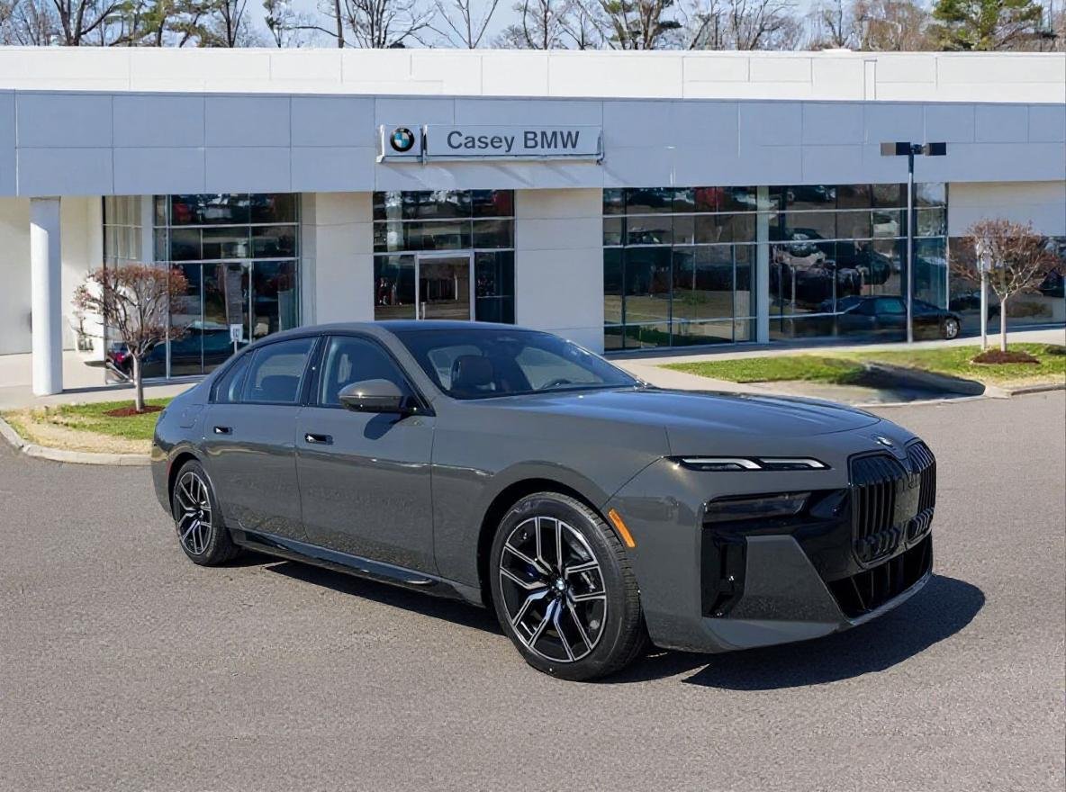 2026 BMW 7 Series 750e