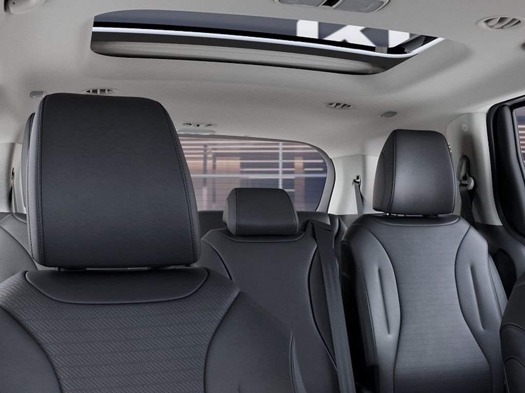 New 2027 Snow White Pearl Kia SX Prestige image 27