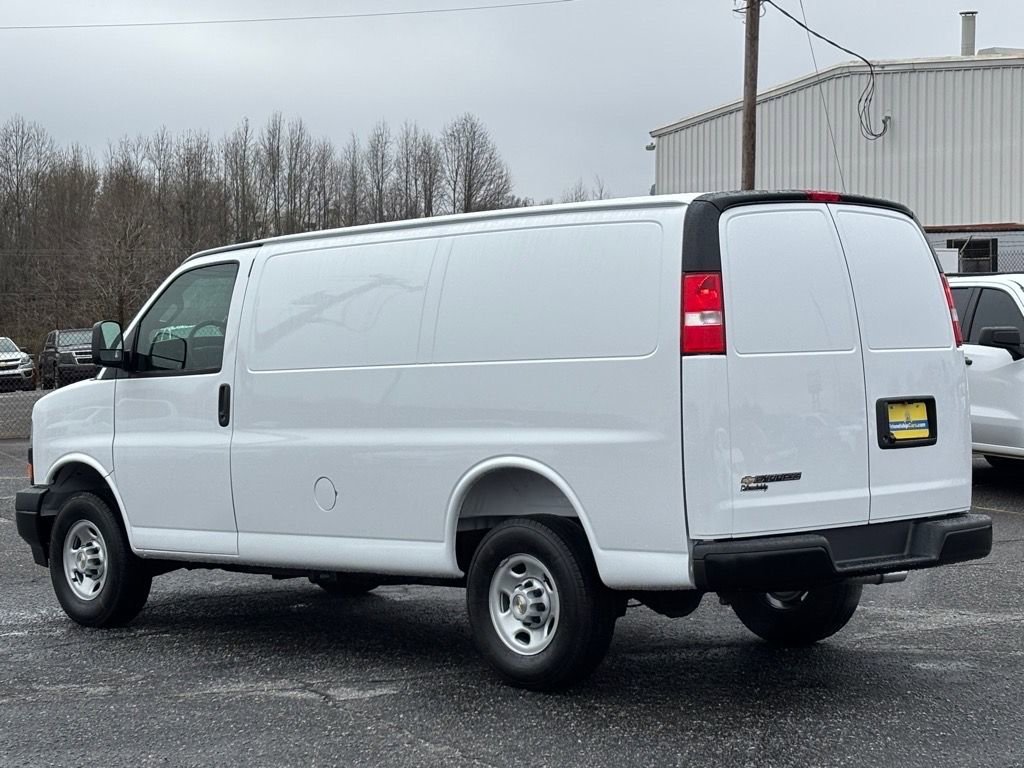 2025 Chevrolet Express Cargo Work Van - Photo 19