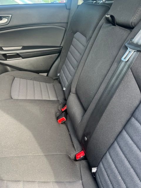 Used 2024 Black Metallic Ford SE image 12