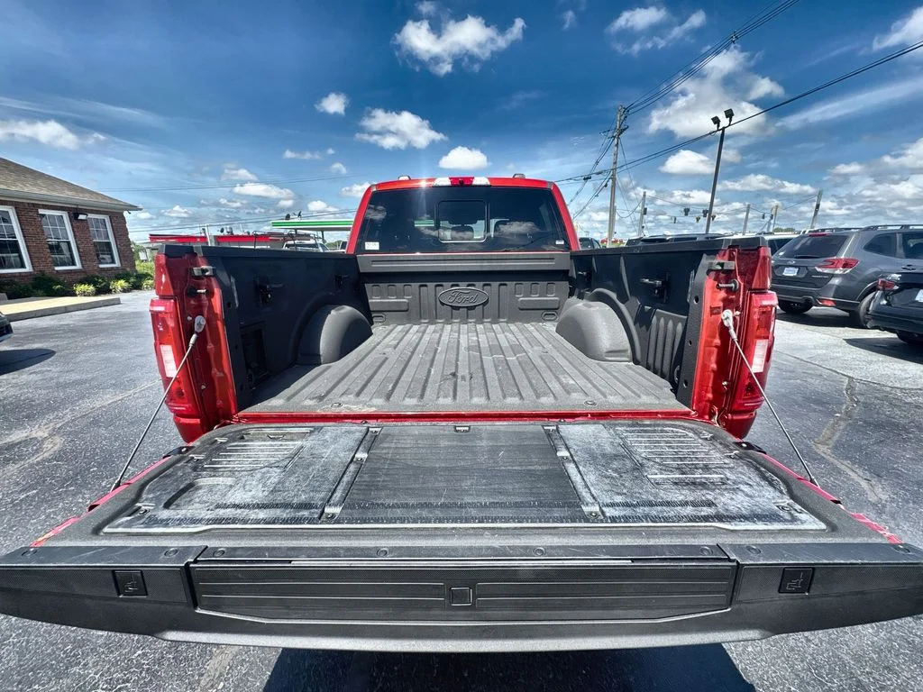 Used 2023 Red Ford XLT image 20