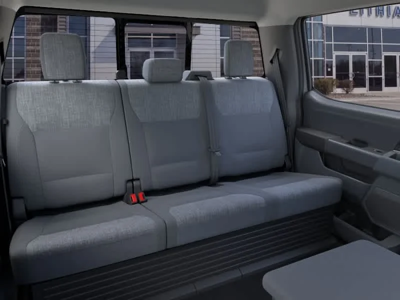 New 2026 Avalanche Ford F-350® XLT image 11