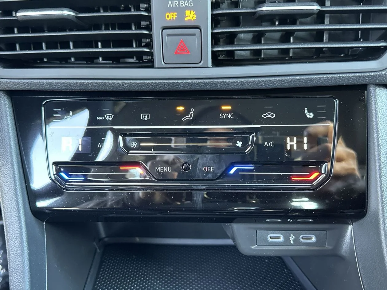 New 2026 Black Volkswagen 1.5T Sport image 22